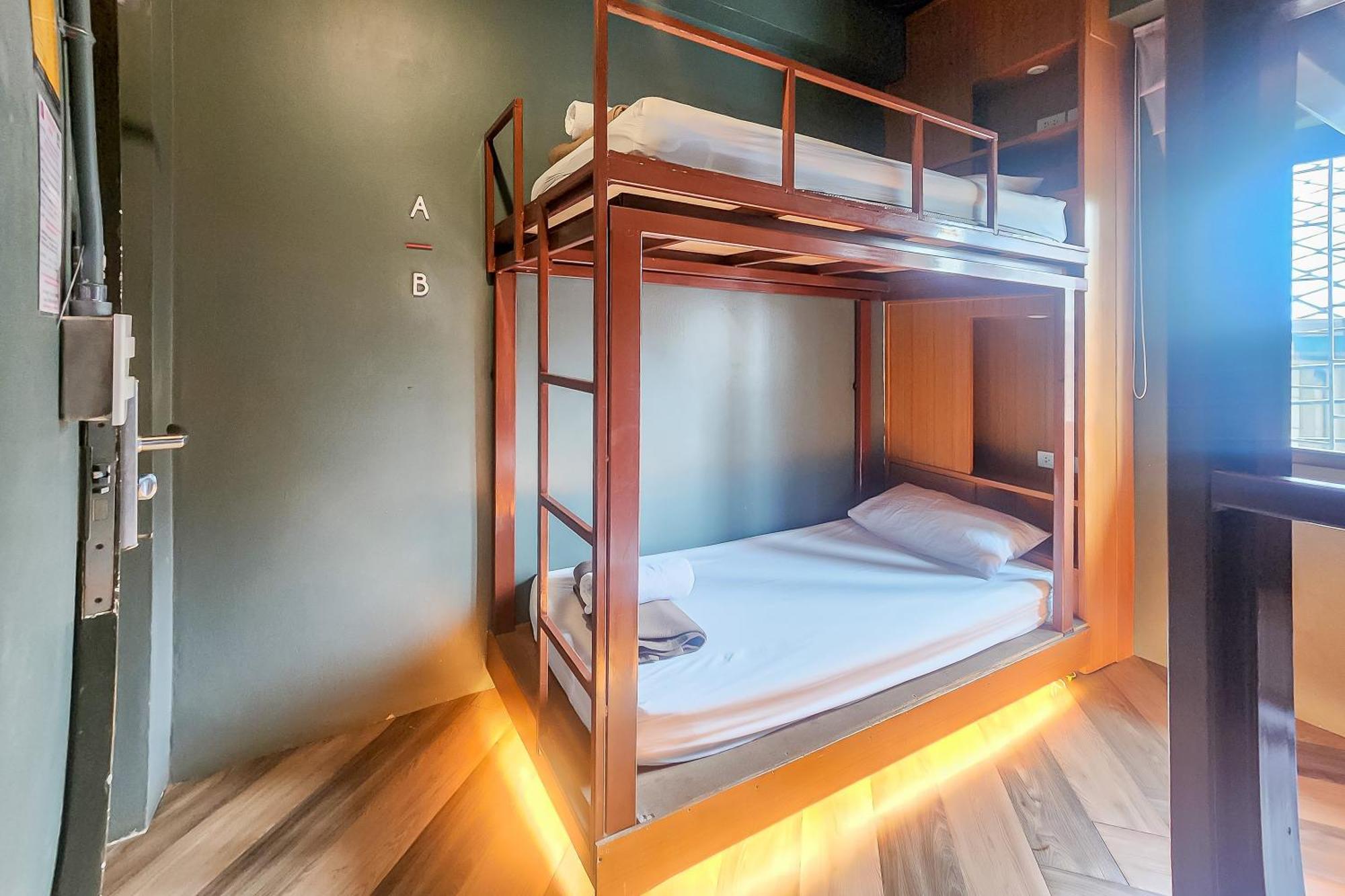 Loftel 22 Hostel Bangkok Eksteriør bilde