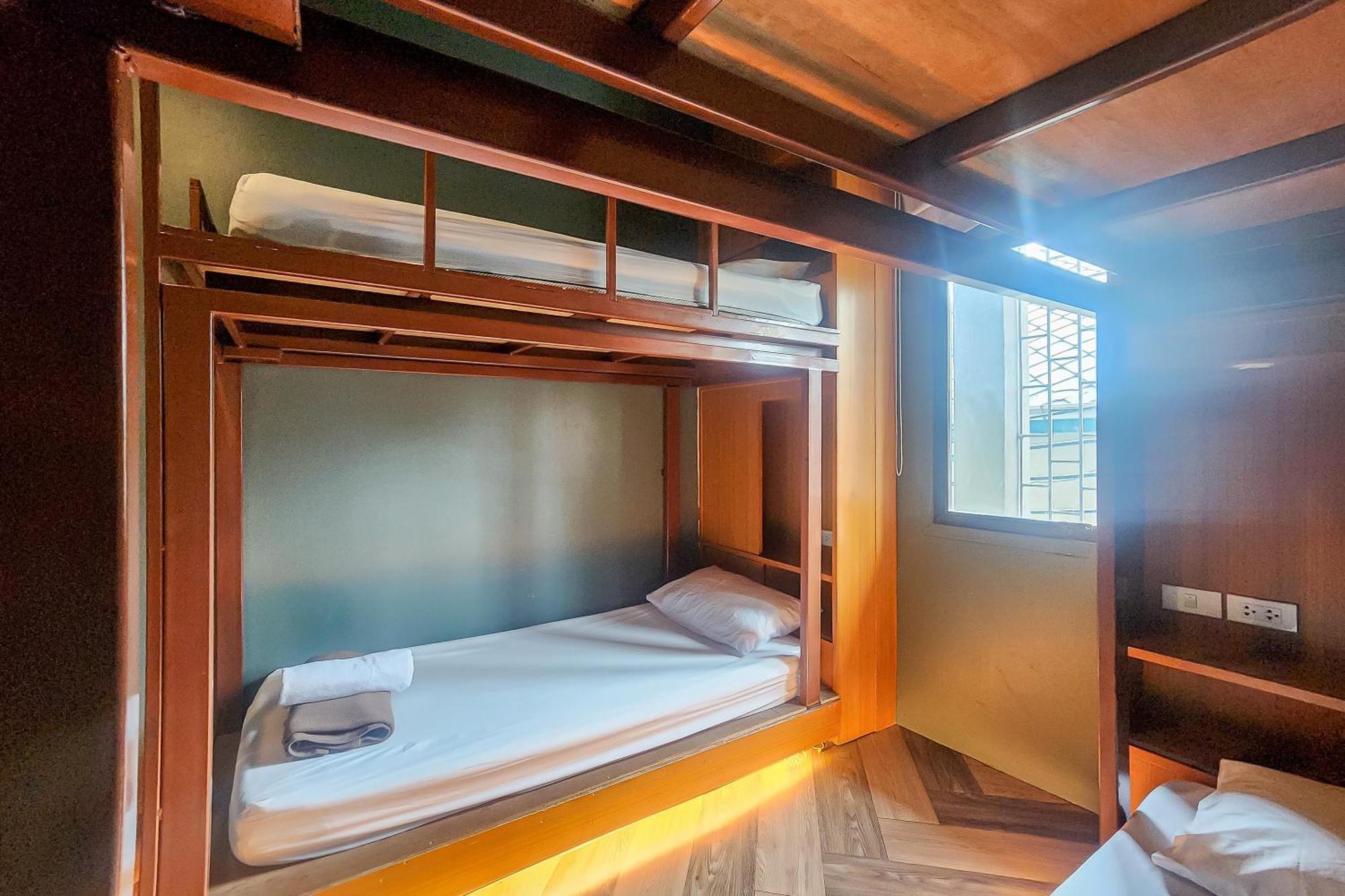 Loftel 22 Hostel Bangkok Eksteriør bilde