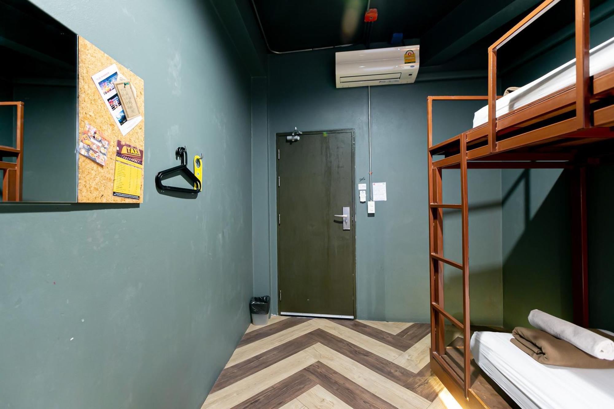 Loftel 22 Hostel Bangkok Eksteriør bilde