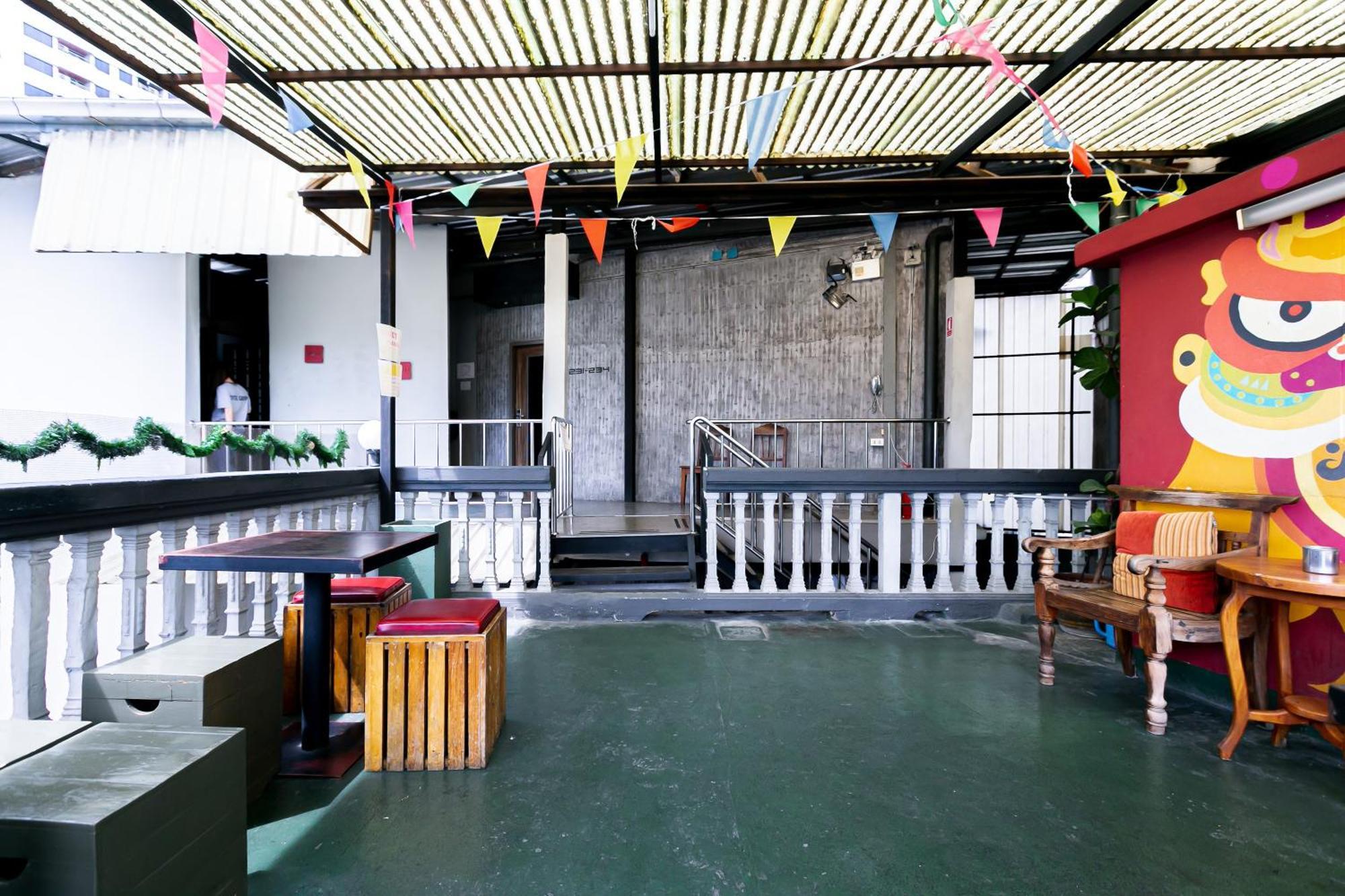 Loftel 22 Hostel Bangkok Eksteriør bilde