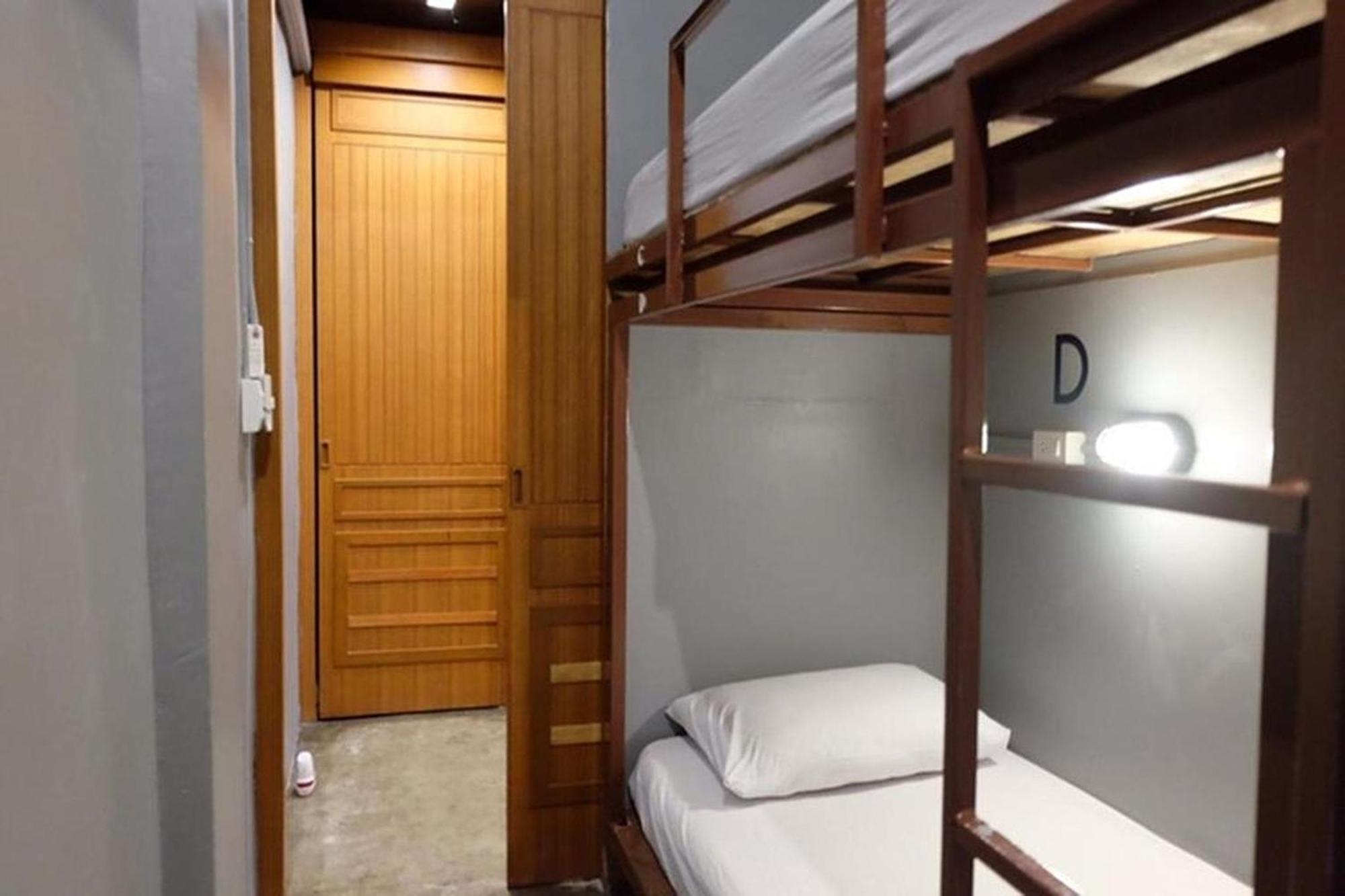 Loftel 22 Hostel Bangkok Eksteriør bilde