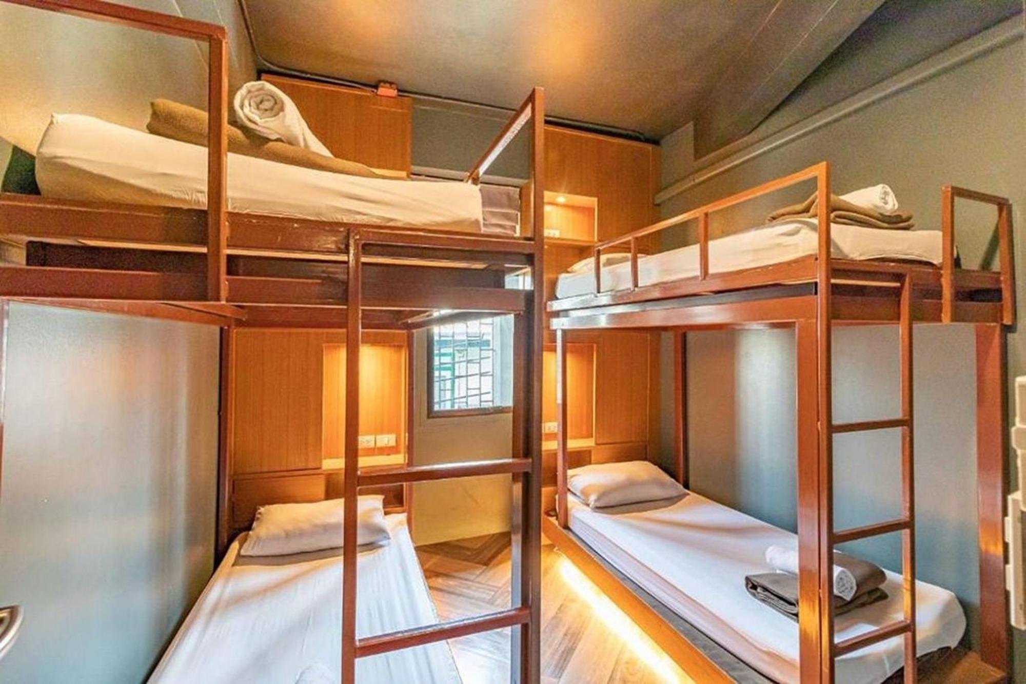 Loftel 22 Hostel Bangkok Eksteriør bilde